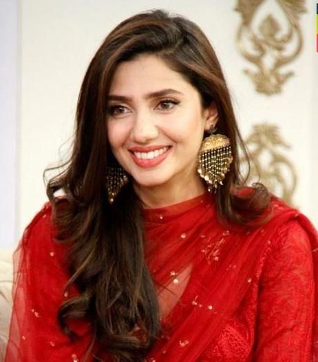 Mahira Khan Venturing Into Production