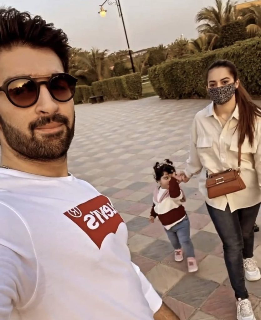 Amal Muneeb Enjoying Her Zoo Trip With Parents