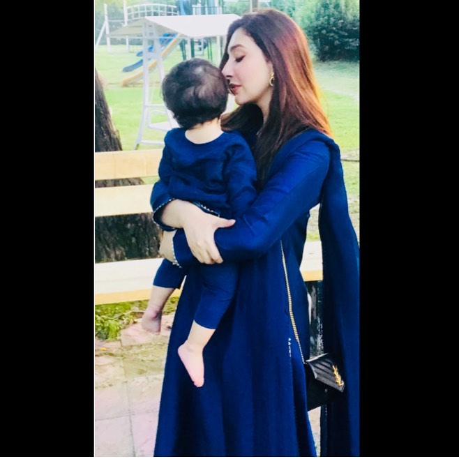 Actress Aisha Khan with her Husband and Daughter - Latest Pictures