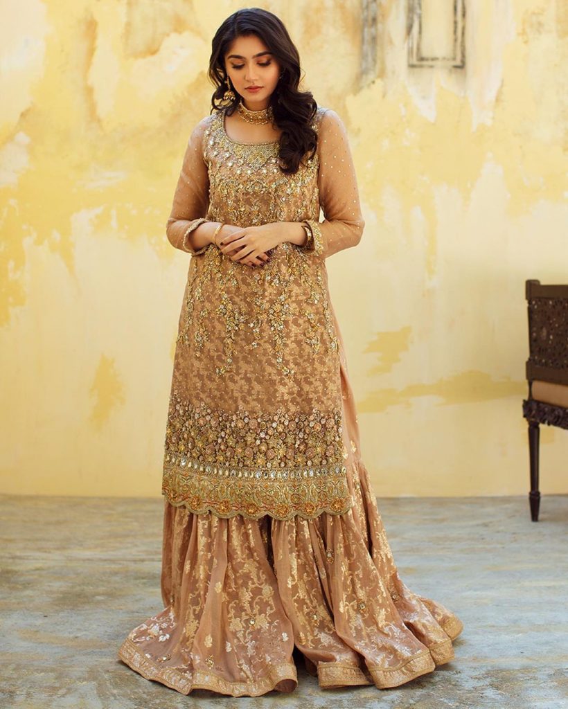 Dur-e-fishan Saleem Looking Ethereal In Uzma Babar's Ensembles