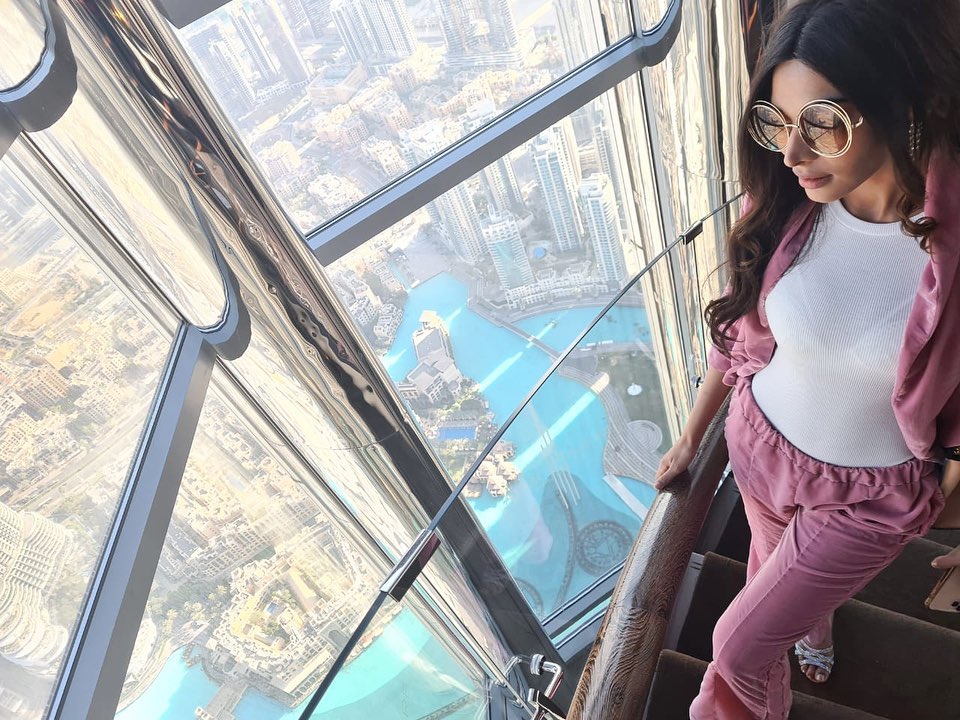 Eshal Fayyaz Enjoying Vacations In Dubai