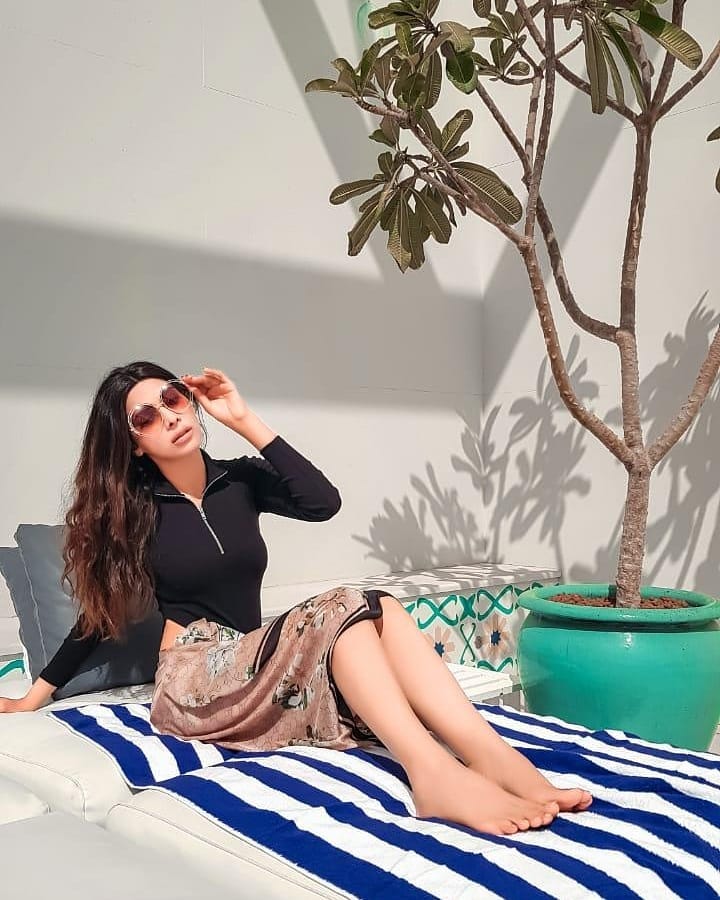 Eshal Fayyaz Enjoying Vacations In Dubai