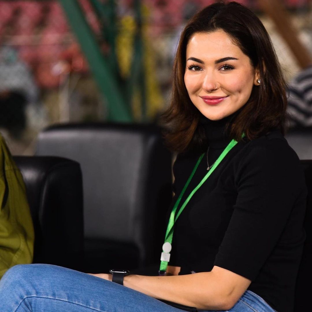 Hania Aamir and Dananeer Pictures from PSL Match