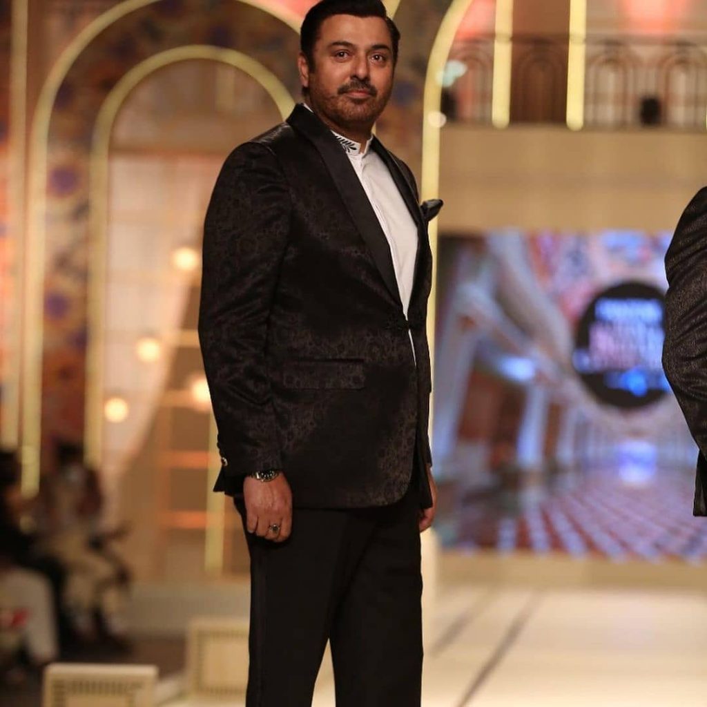 Nauman Ijaz and His Son Walked the Ramp for Uniworth