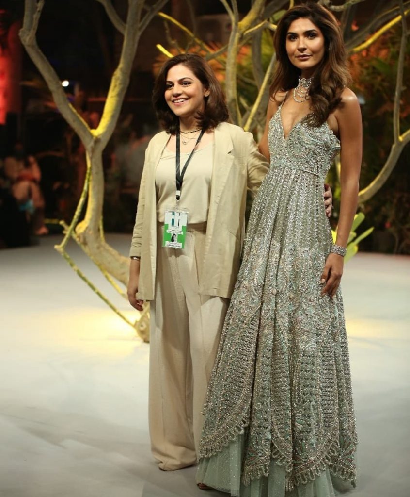 Kiran Malik Walked For Kalah by Mubashra