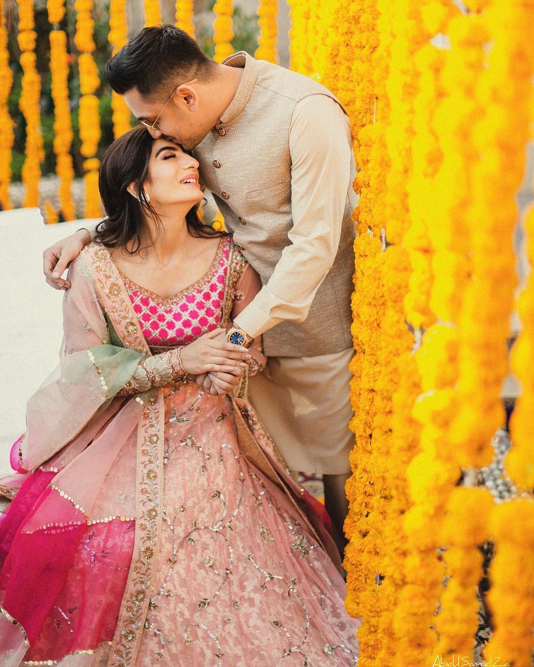 Mariam Ansari and Owais Khan Mehndi - Beautiful HD Pictures