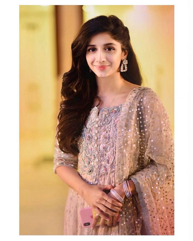 Mawra Hocane's Inspirational Friday Looks