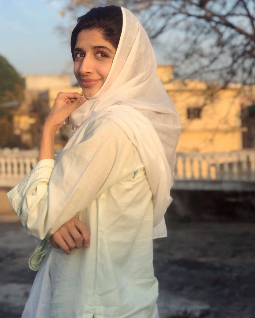 Mawra Hocane's Inspirational Friday Looks