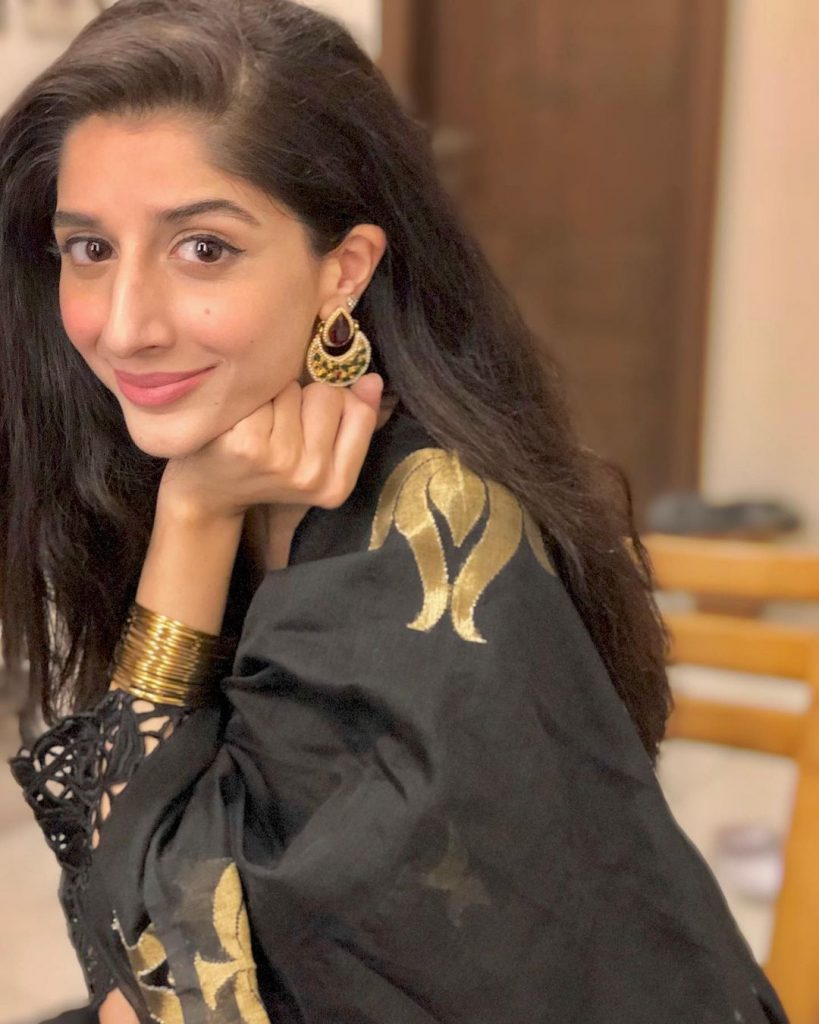 Mawra Hocane's Inspirational Friday Looks