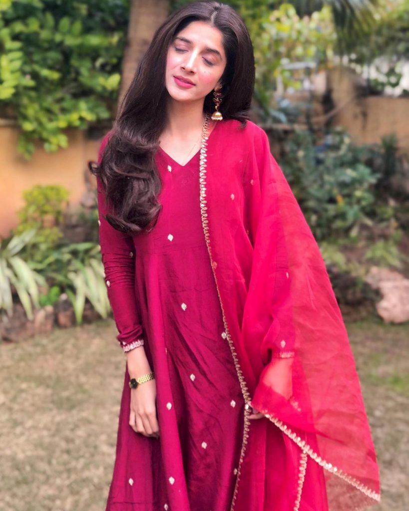 Mawra Hocane's Inspirational Friday Looks