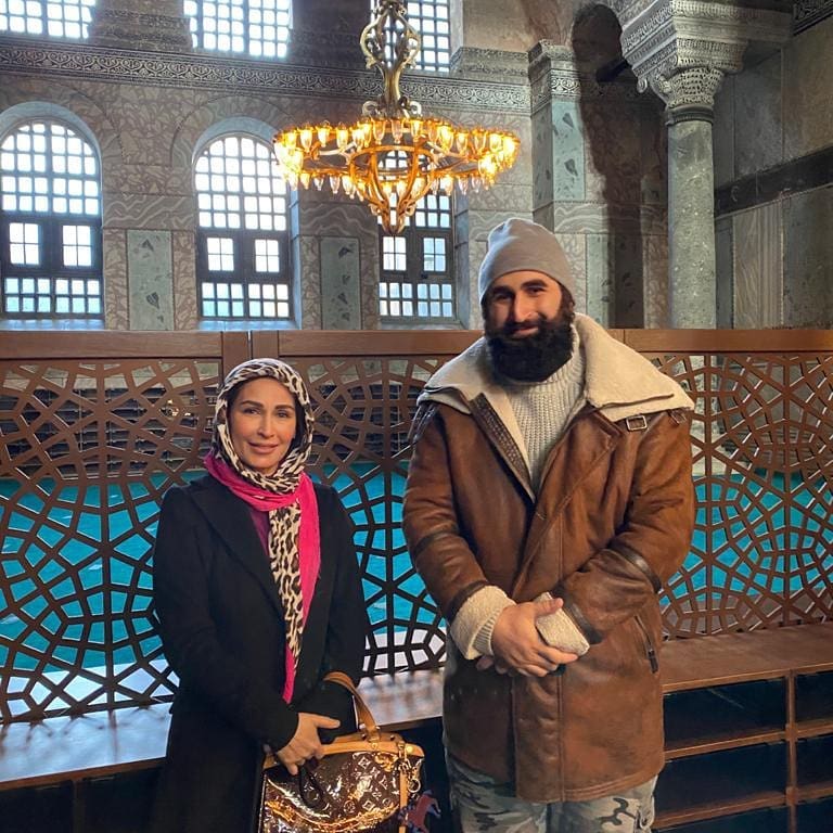 Pakistani Actors In Turkey For A Meeting With The Producers Of Diliris Ertuğrul