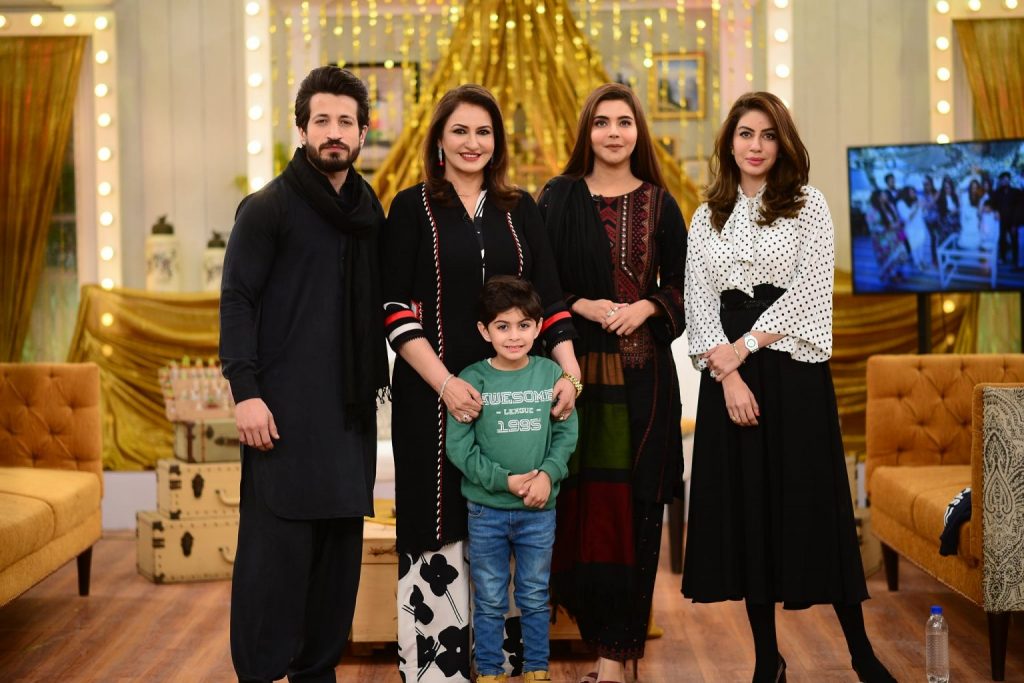 Latest Pictures Of Saba Faisal With Her Kids From Good Morning Pakistan