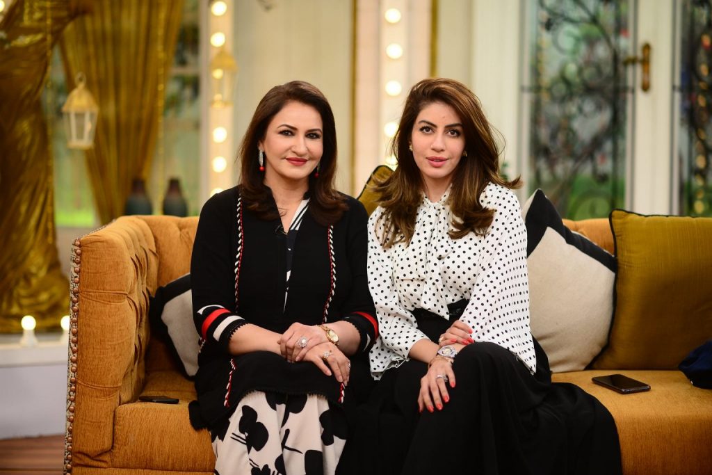 Latest Pictures Of Saba Faisal With Her Kids From Good Morning Pakistan