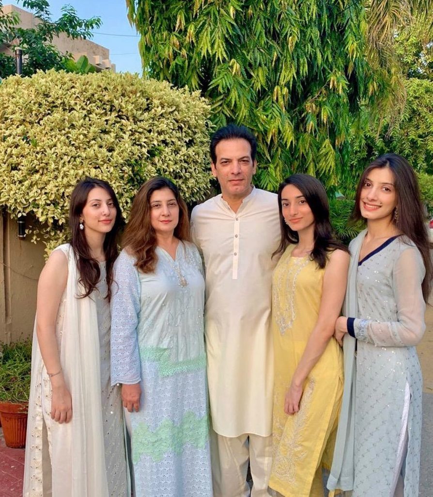 Latest Pictures Of Actor Saleem Sheikh With His Family