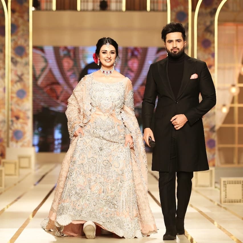 Sarah and Falak Walked on Ramp For Madiha Shoaib in BCW