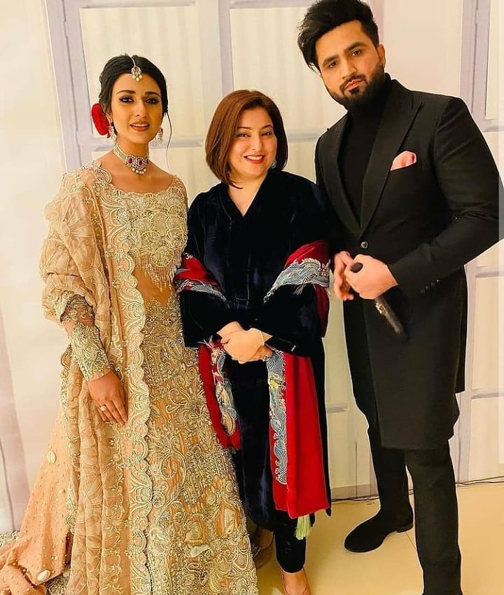 Sarah and Falak Walked on Ramp For Madiha Shoaib in BCW