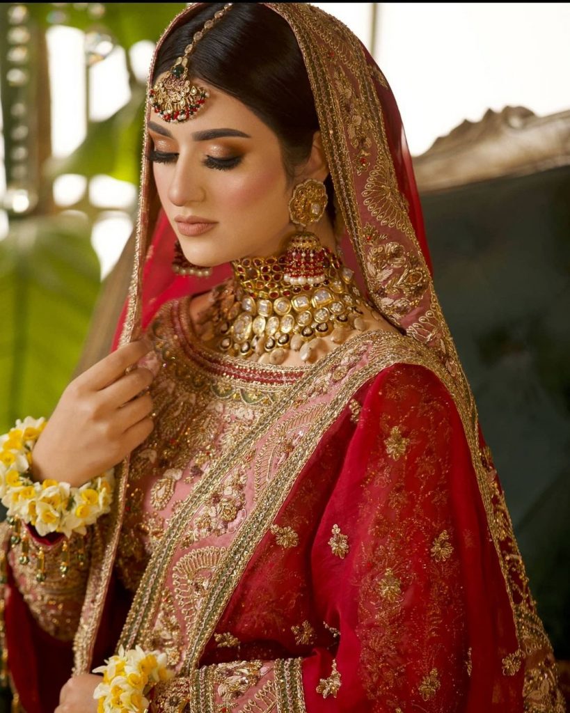Sarah Khan Looks Regal In The Traditional Bridal Attire