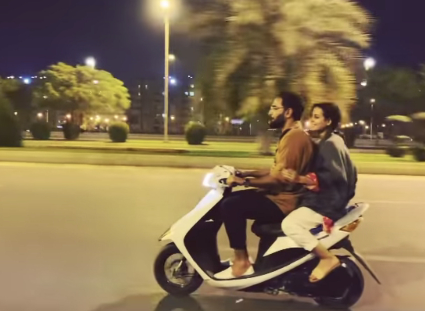 Yasir Hussain And Iqra Aziz Enjoying Bike Ride