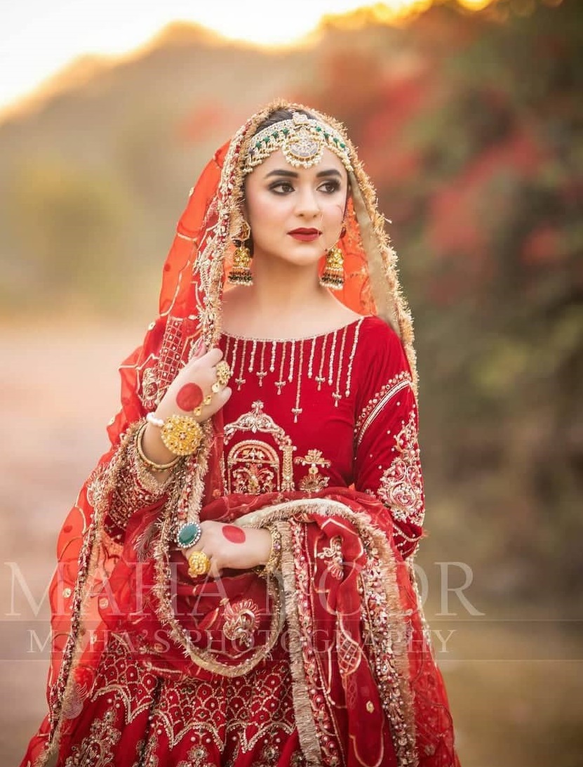 Beautiful Bridal Photoshoots of Pakistani Actresses