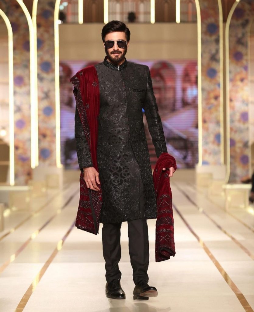 Aijaz Aslam Looking Handsome in Gentlemen's Club