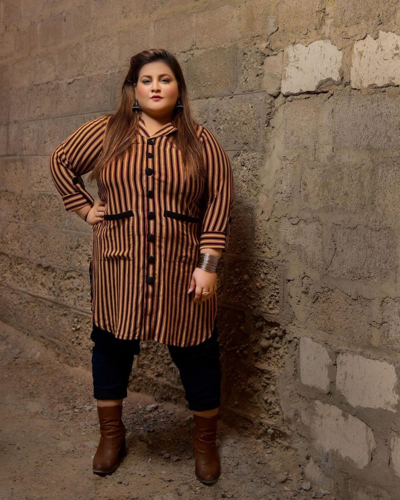 Public Reaction On TikToker Aleena Fatima Promoting Plus Size Fashion In Pakistan