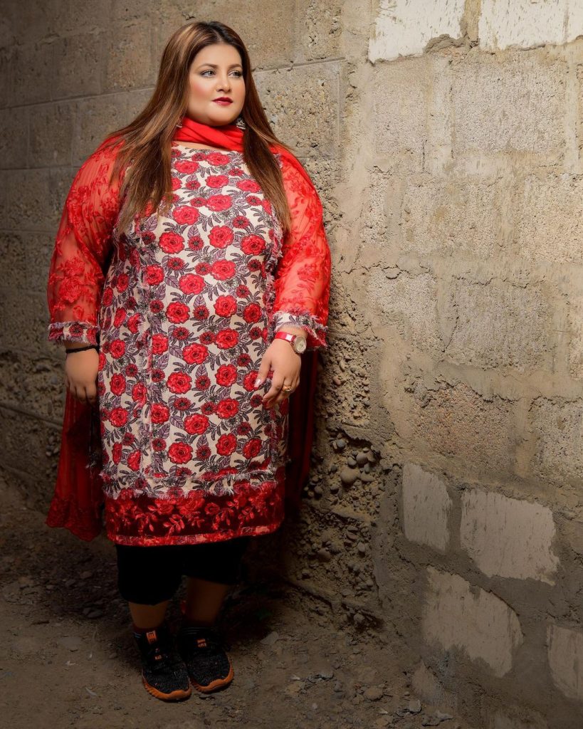 Plus size outlet pakistani clothes