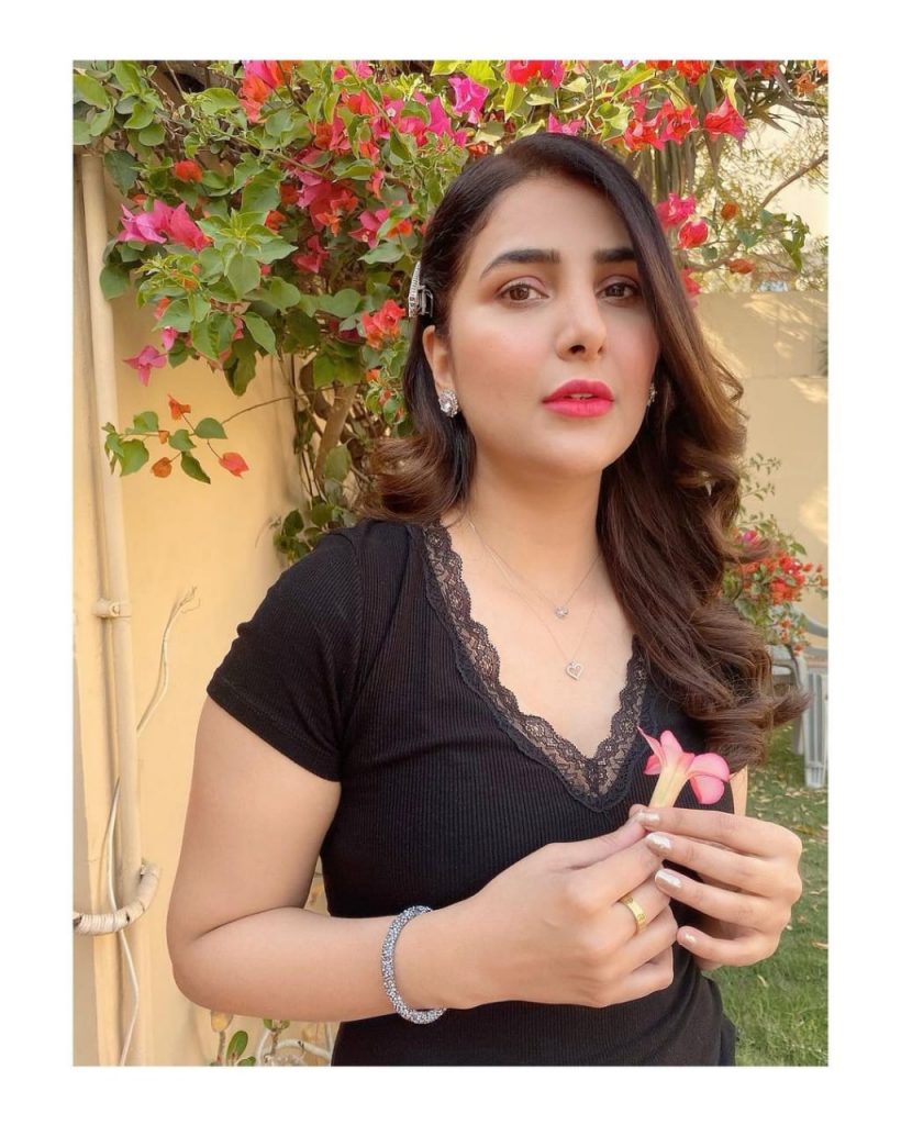 Areeba Habib Shines Bright In Her Latest Pictures