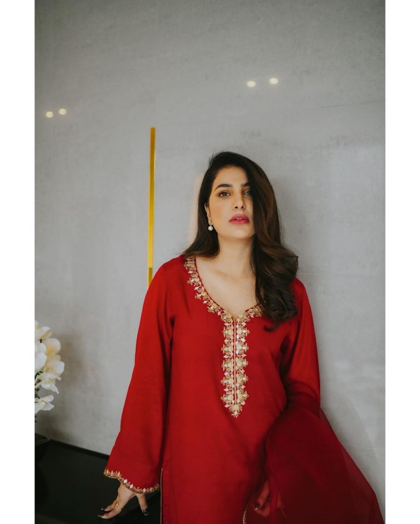 Areeba Habib Shines Bright In Her Latest Pictures