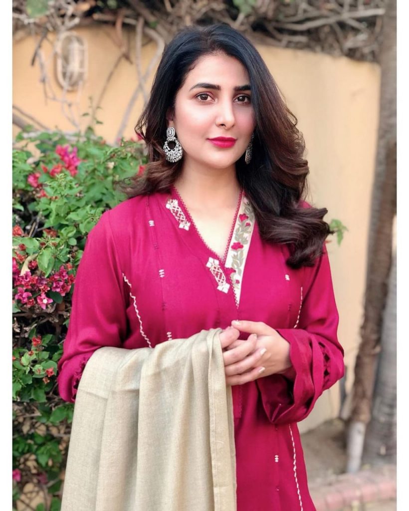 Areeba Habib Shines Bright In Her Latest Pictures