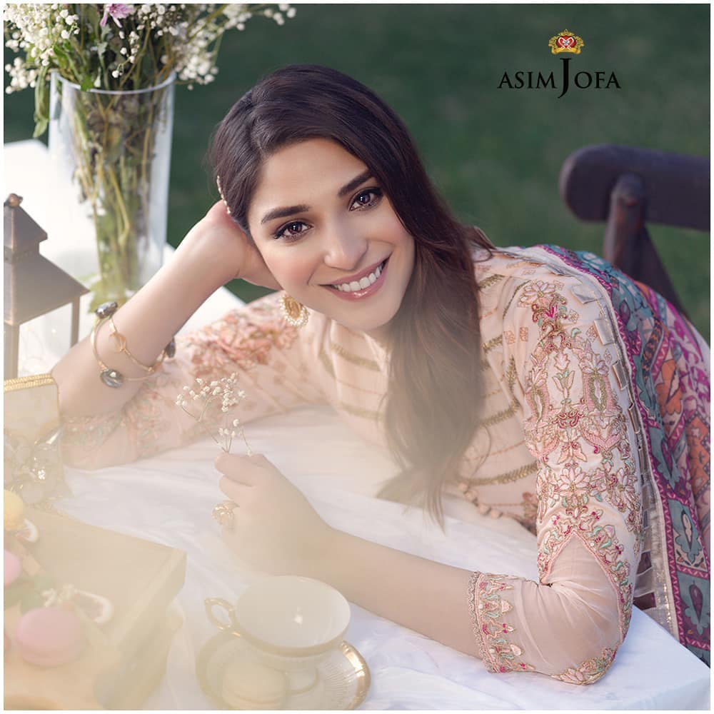 Asim Jofa's Latest Luxury Collection Featuring The Famous Actresses Of Pakistan