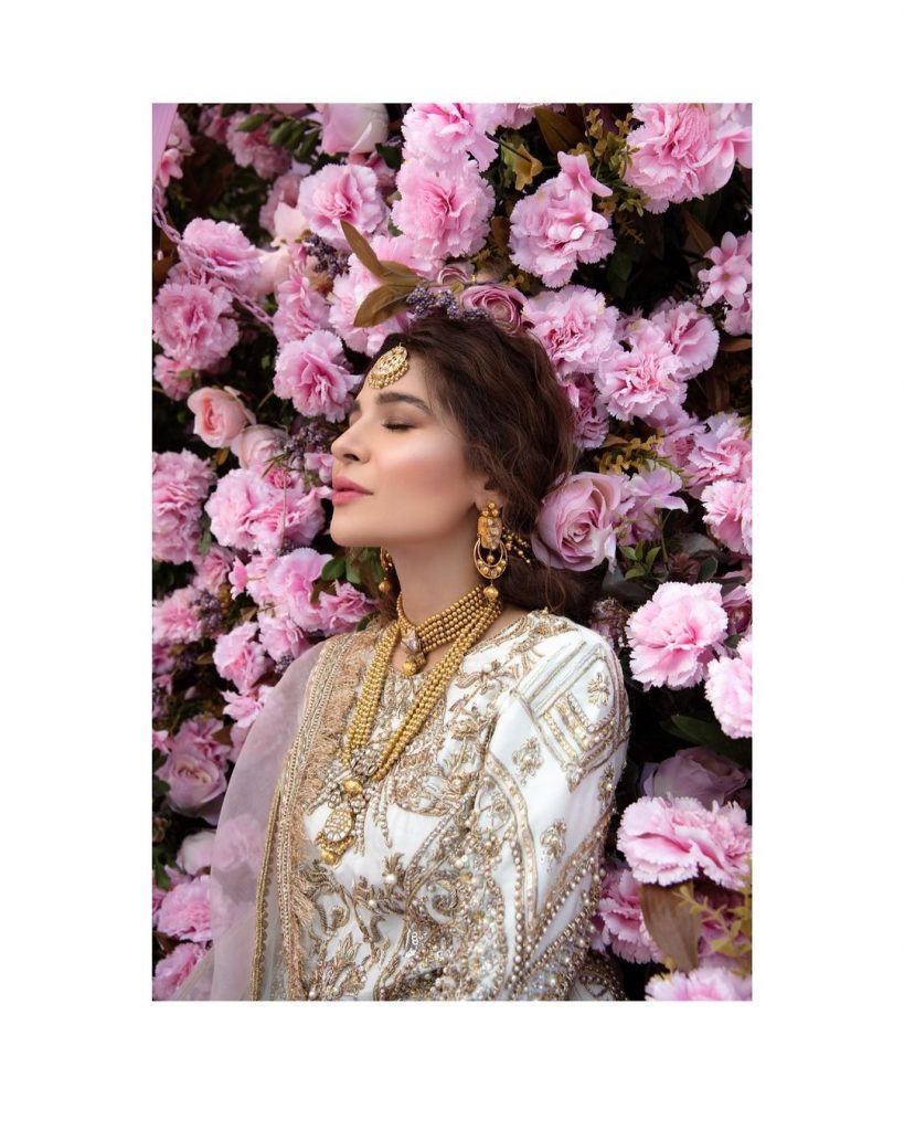 Latest Traditional Wears of Ayesha Omar That Are Simply Haseen