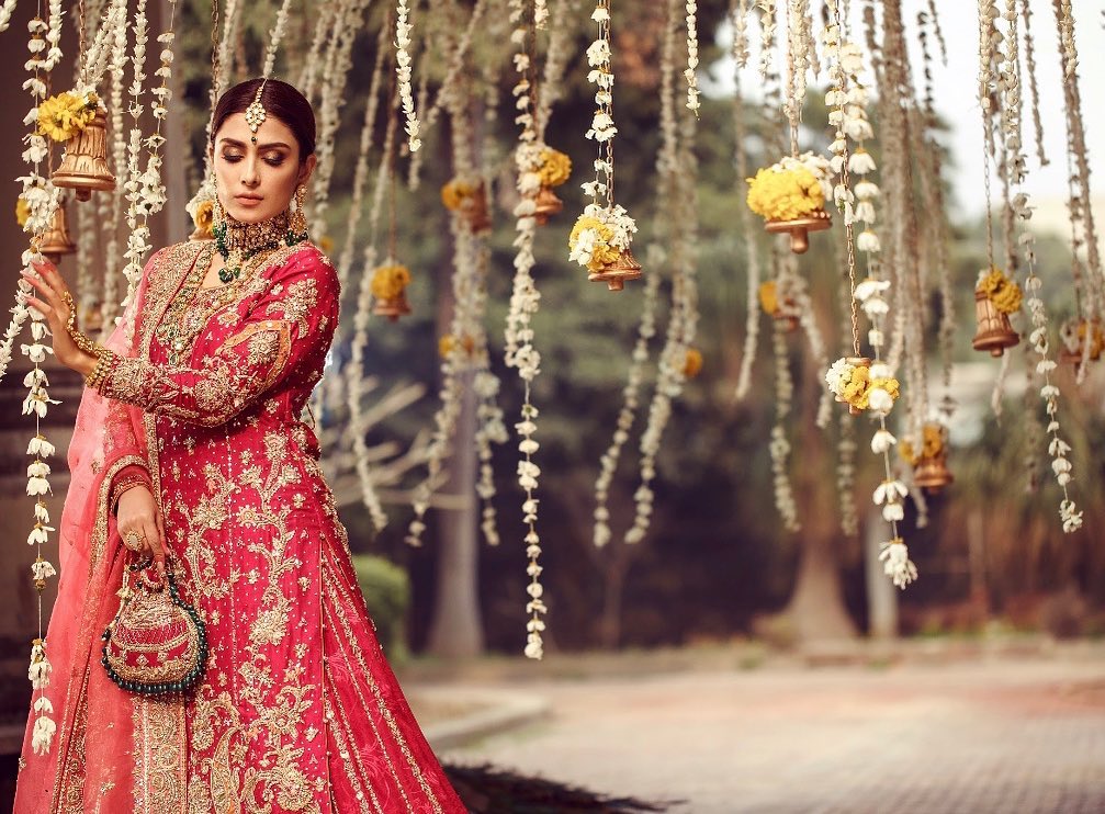 Warda Qutub Khan Latest Bridal Collection Featuring Ayeza Khan