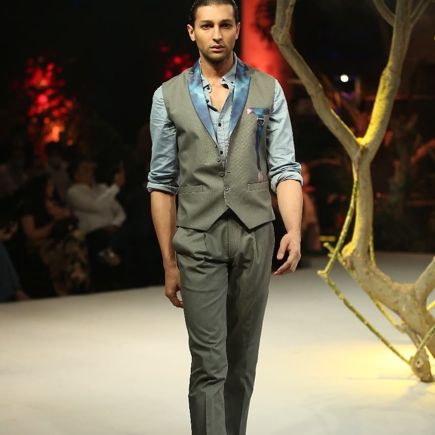 Asad Siddiqui Walked For Diners in FPW 2021