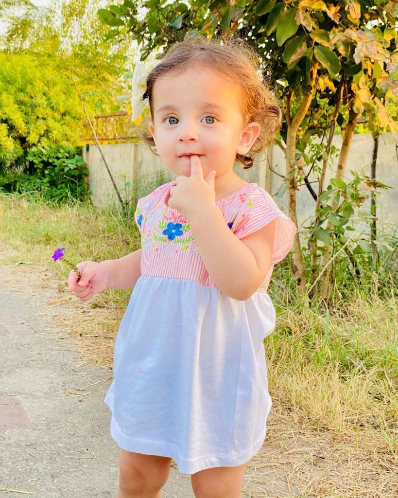 Adorable Pictures of Cutie-pie Hareem Atta