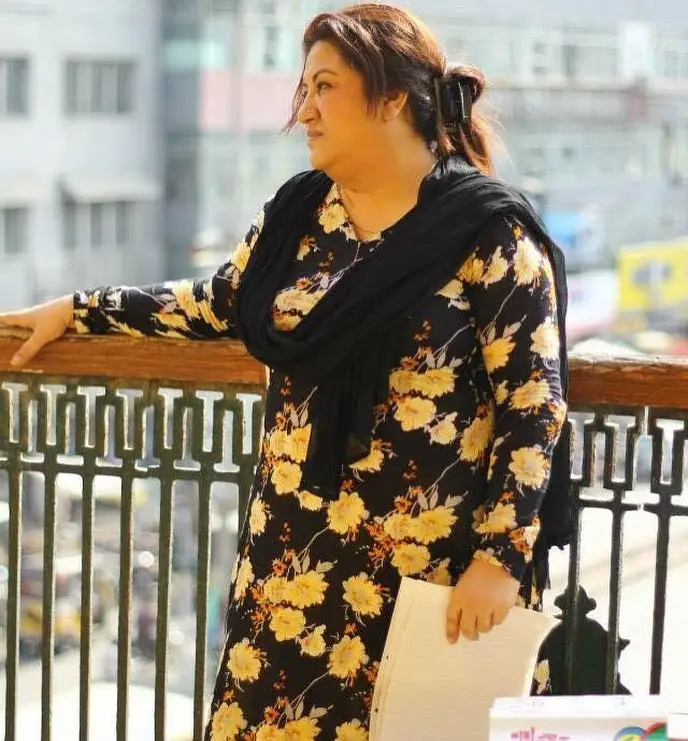 Candid Photos of the Veteran Hina Dilpazeer Khan