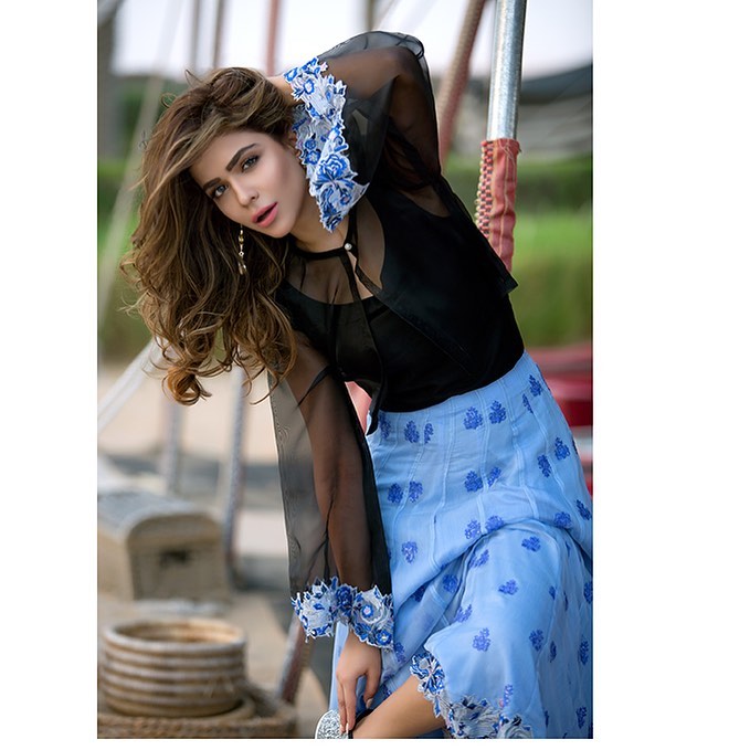 Latest Classy Pictures of Humaima Malick