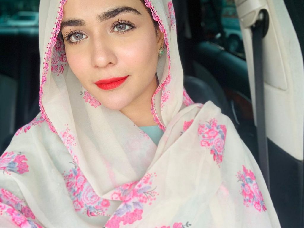 Latest Classy Pictures of Humaima Malick