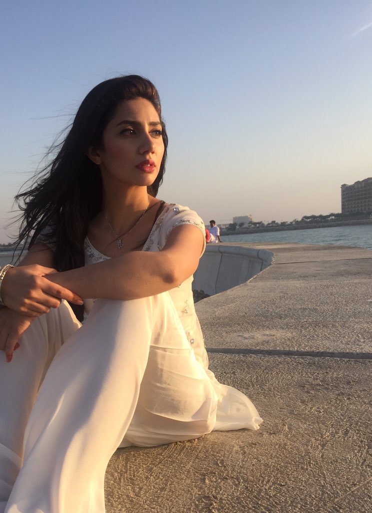 How Mahira Khan Deals With Different Kinds Of Intentions Of People