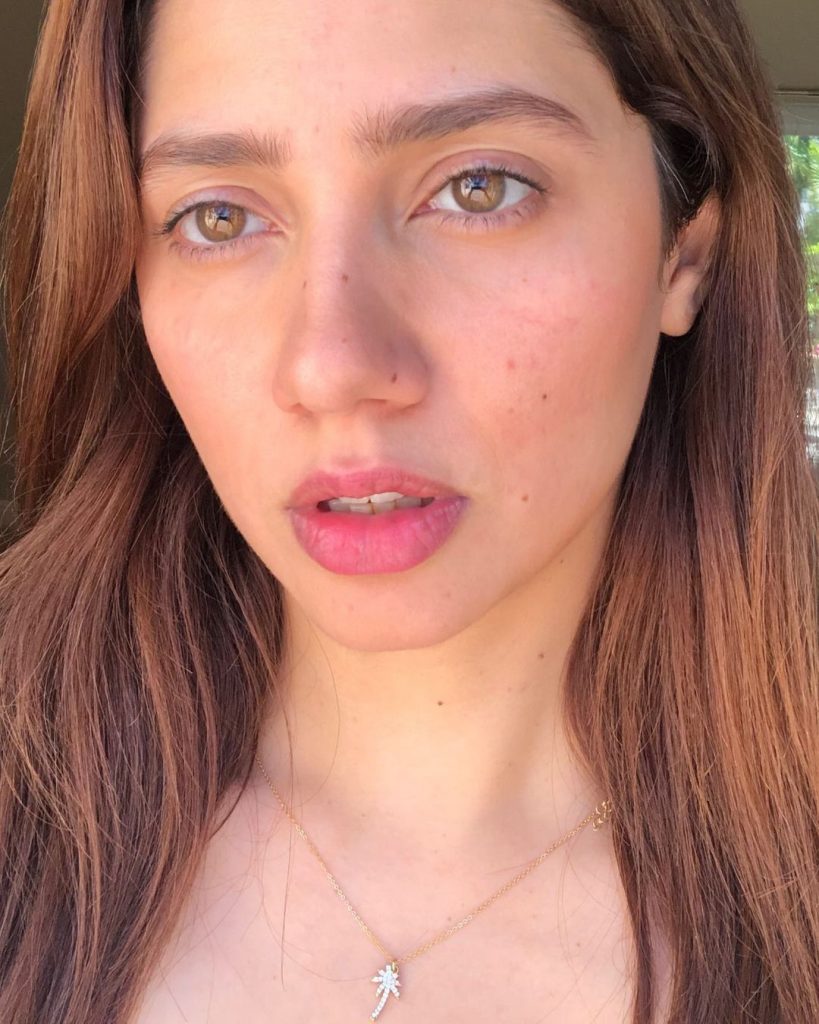 Zero Make-up Photos of Mahira Khan