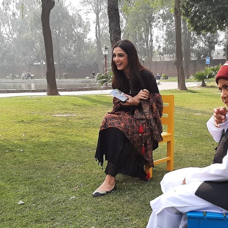 Maya Ali visited Shaukat Khanum Hospital On International Childhood Cancer Day