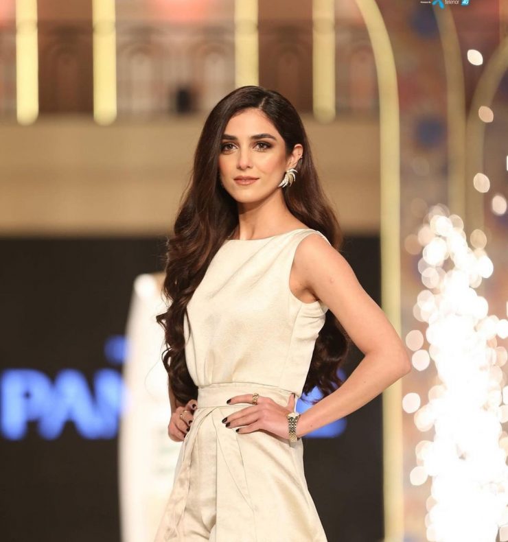 Bridal Couture Week Hair Show - Featuring Maya Ali | Reviewit.pk