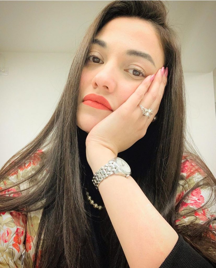 Muniba Mazari Featured In Fashion Film By Lajwanti