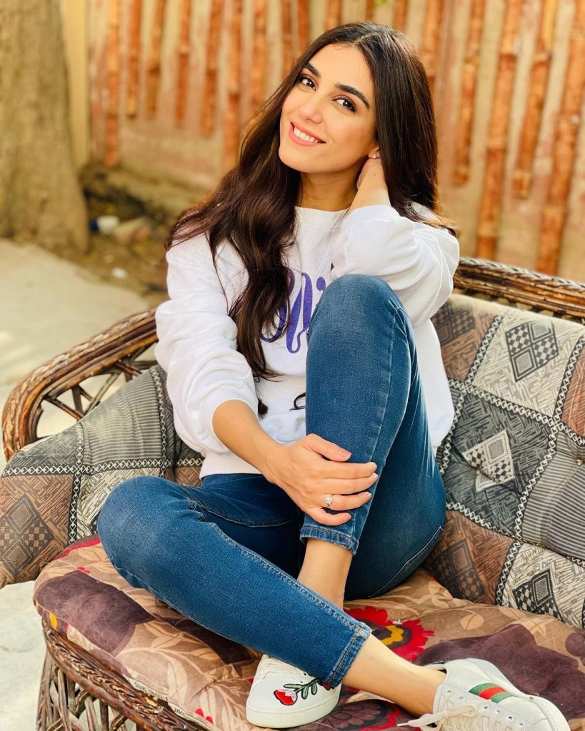 Prettiest and Latest Casual Clicks of Maya Ali