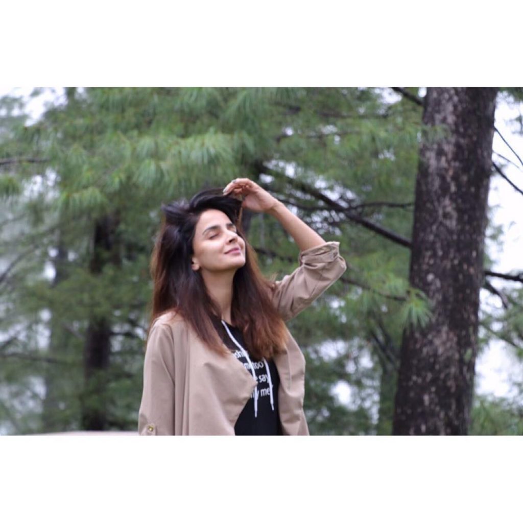 Saba Qamar Shares Cute Video of Niece - Fans shower love