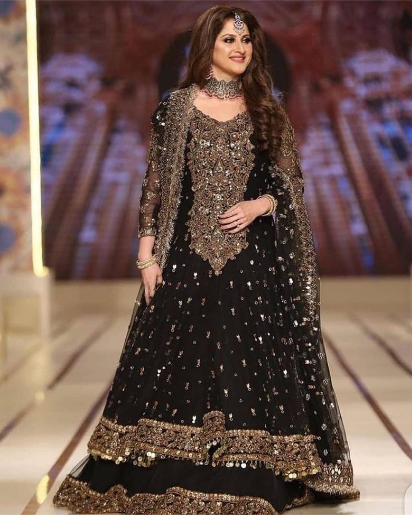 Sahiba Walked on Ramp For Kashees