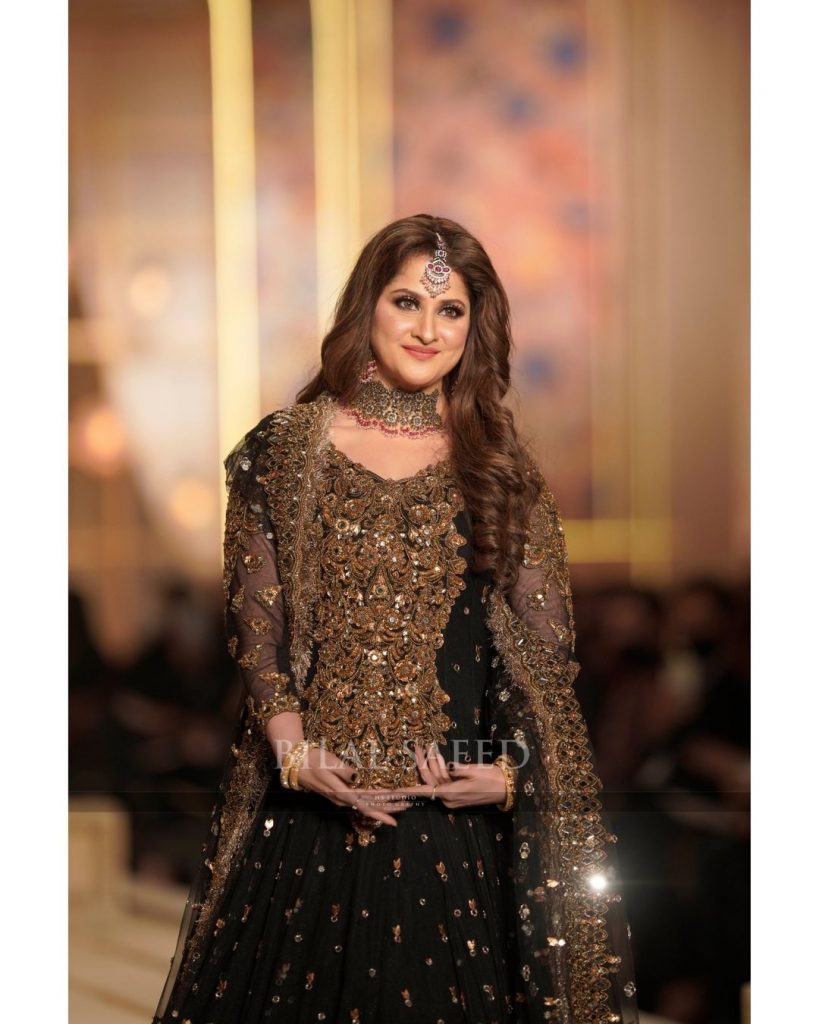 Sahiba Walked on Ramp For Kashees