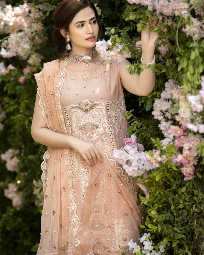 Sana Javed Looks Super Ethereal In Her Latest Shoot