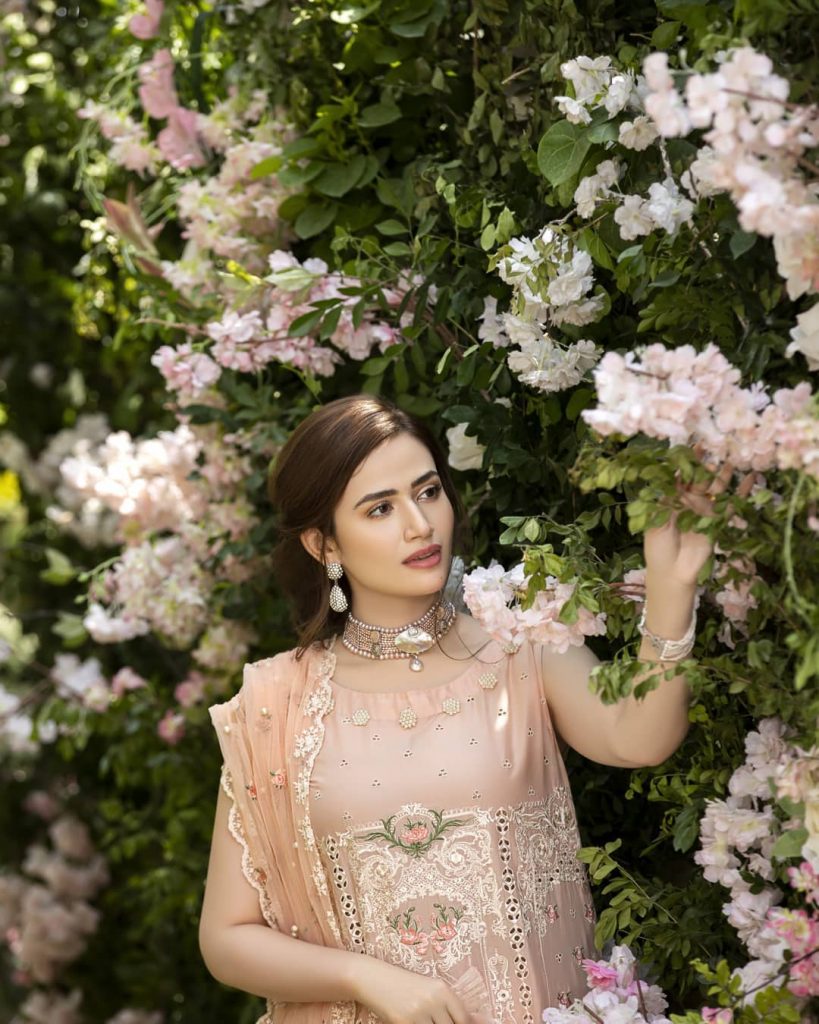 Sana Javed Looks Super Ethereal In Her Latest Shoot