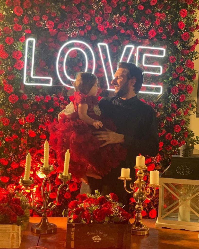 Shahid Afridi Celebrates First Birthday Of His Younger Daughter Arwa