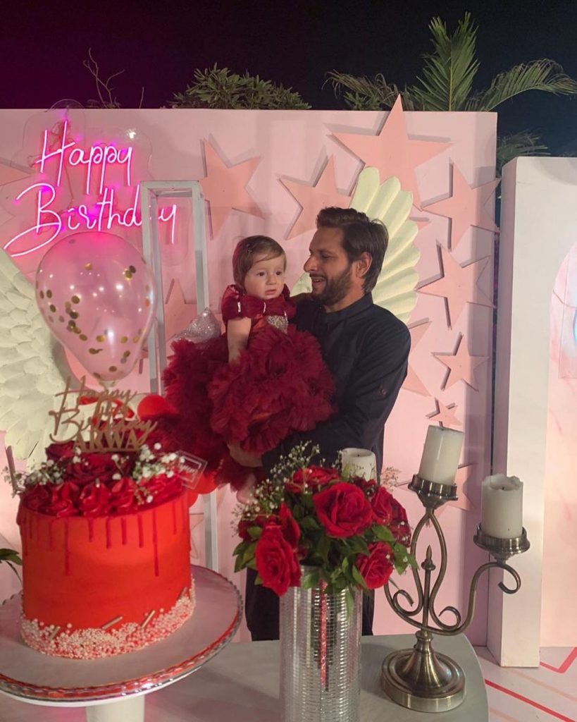 Shahid Afridi Celebrates First Birthday Of His Younger Daughter Arwa